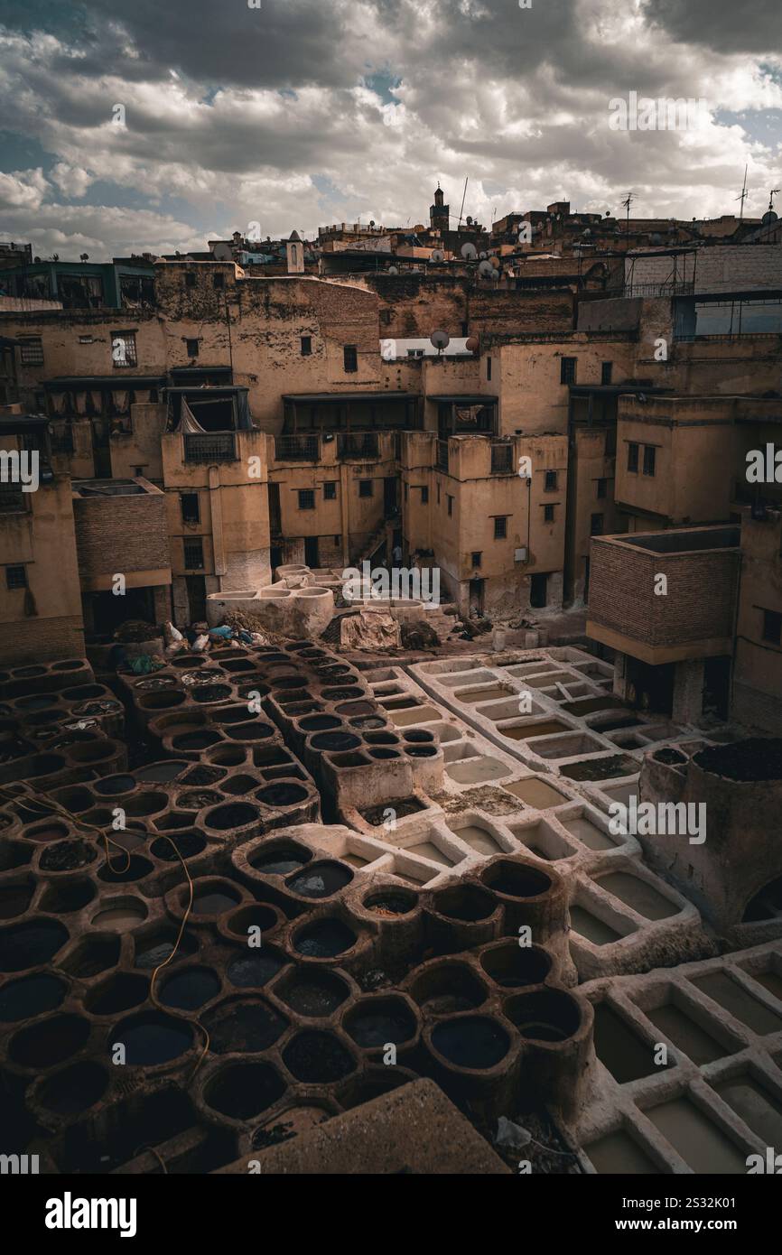 Storica conceria in pelle Sidi Moussa di FES, Marocco, Africa Foto Stock
