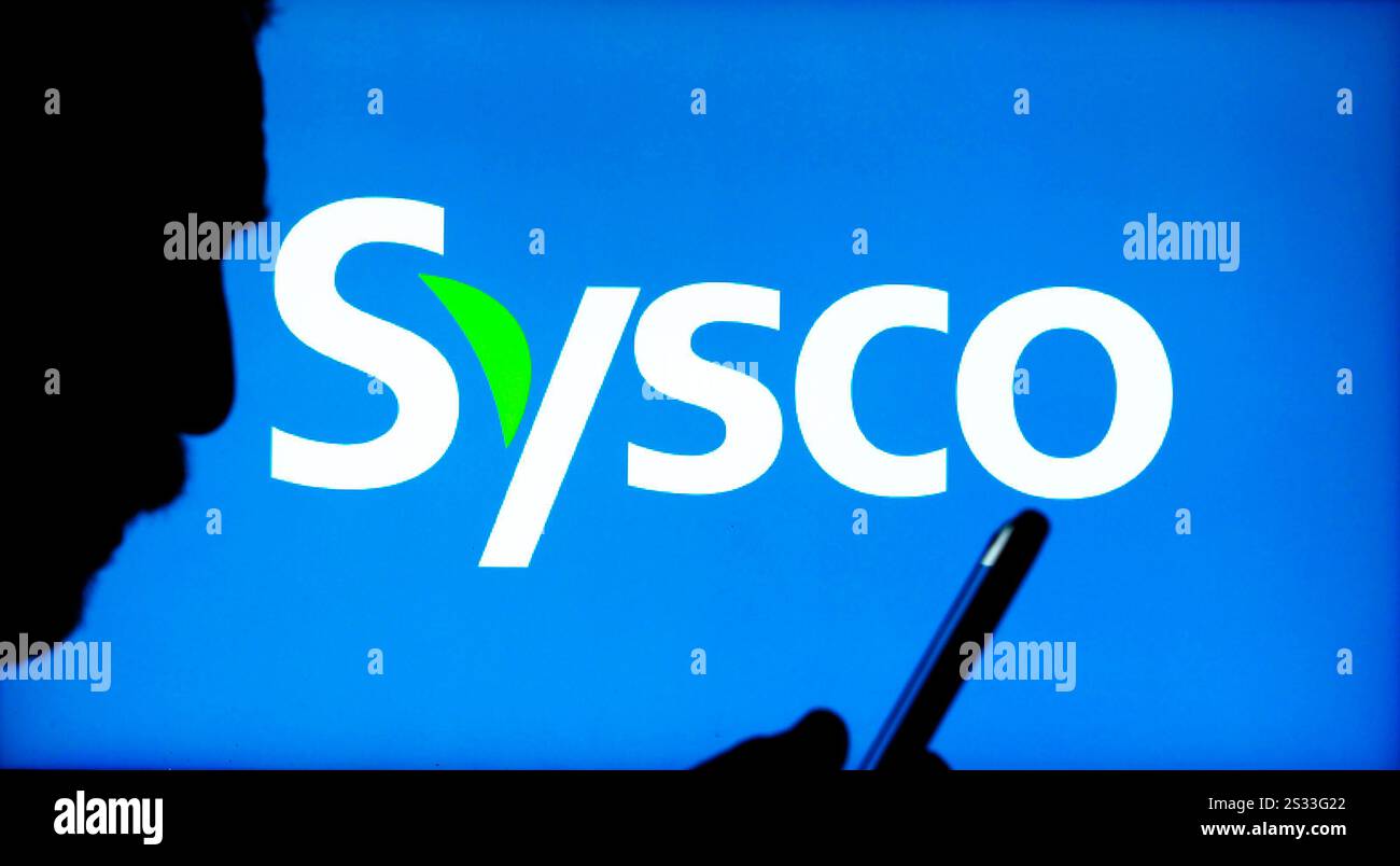 In questa immagine, un logo Sysco Corporation visualizzato su un monitor. Foto Stock