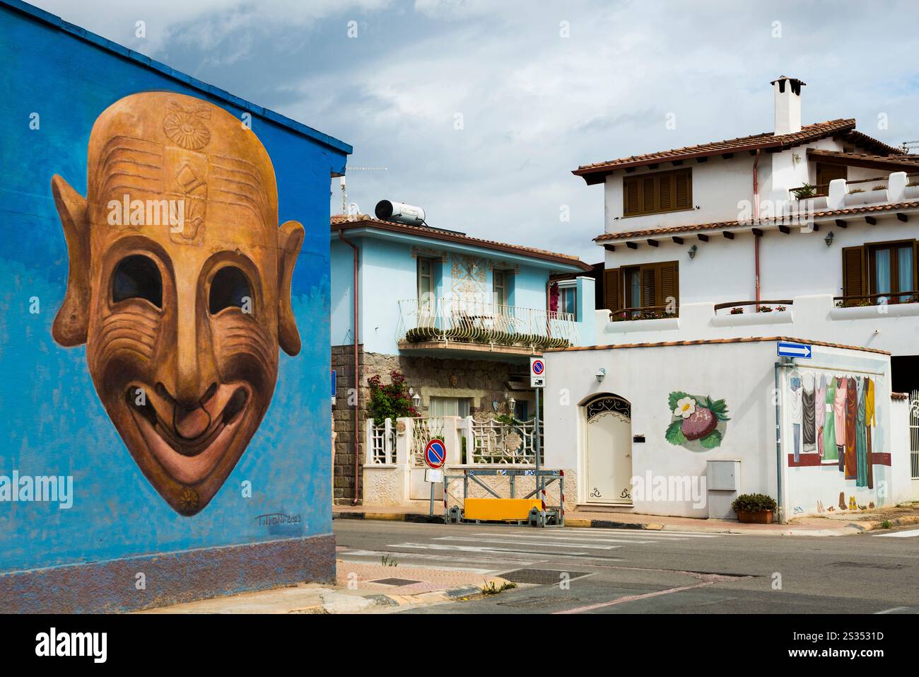 Pittura murale, murales, graffiti, Street art, San Sperate, Sardegna, Italia Foto Stock