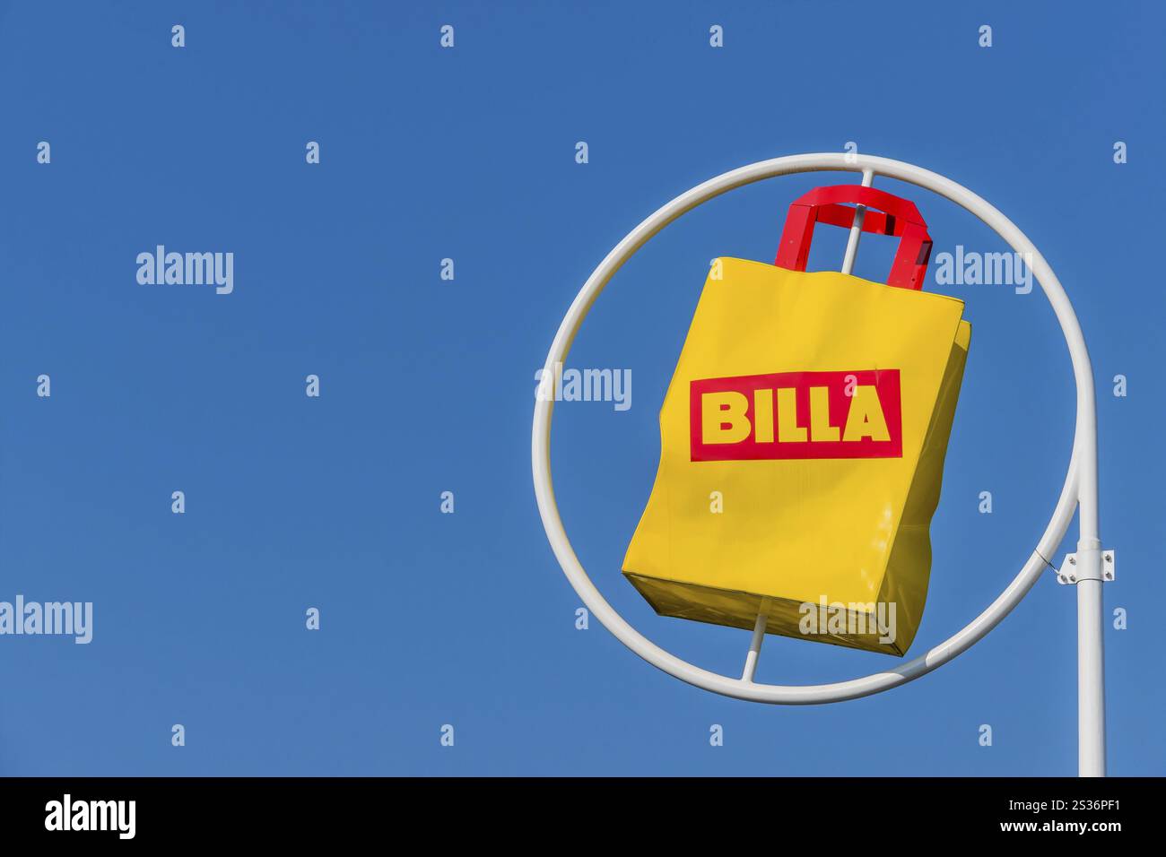 Logo di un supermercato BILLA appartenente al gruppo REWE in Austria Foto Stock