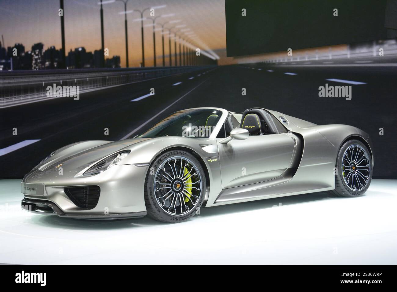 Porsche 918 Spyder con ibrido ad alte prestazioni Foto Stock