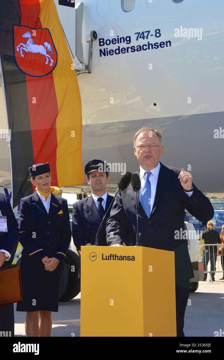 Battesimo del nuovo Super Jumbo 747-8 da parte del Ministro Presidente Stephan Weil in nome della bassa Sassonia Foto Stock