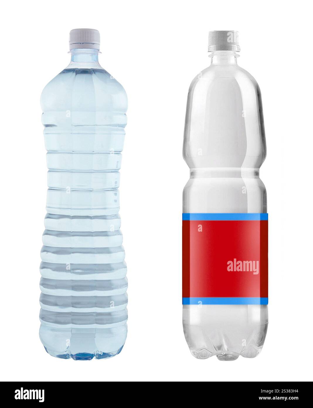 Immagine di scorta della bottiglia d'acqua purificata su sfondo bianco. acqua in bottiglie Foto Stock