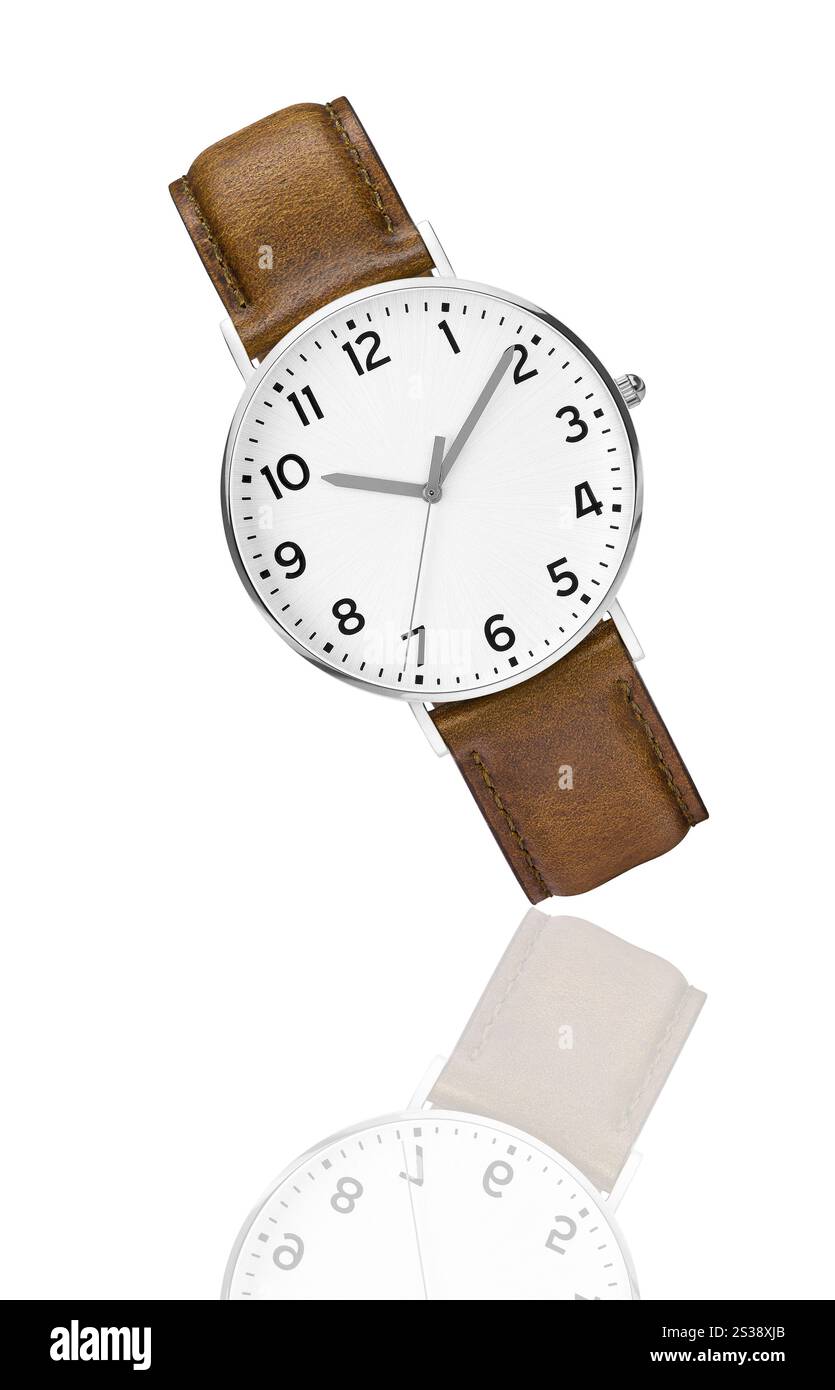 orologio in pelle costoso e moderno isolato. orologio moderno e costoso in pelle Foto Stock