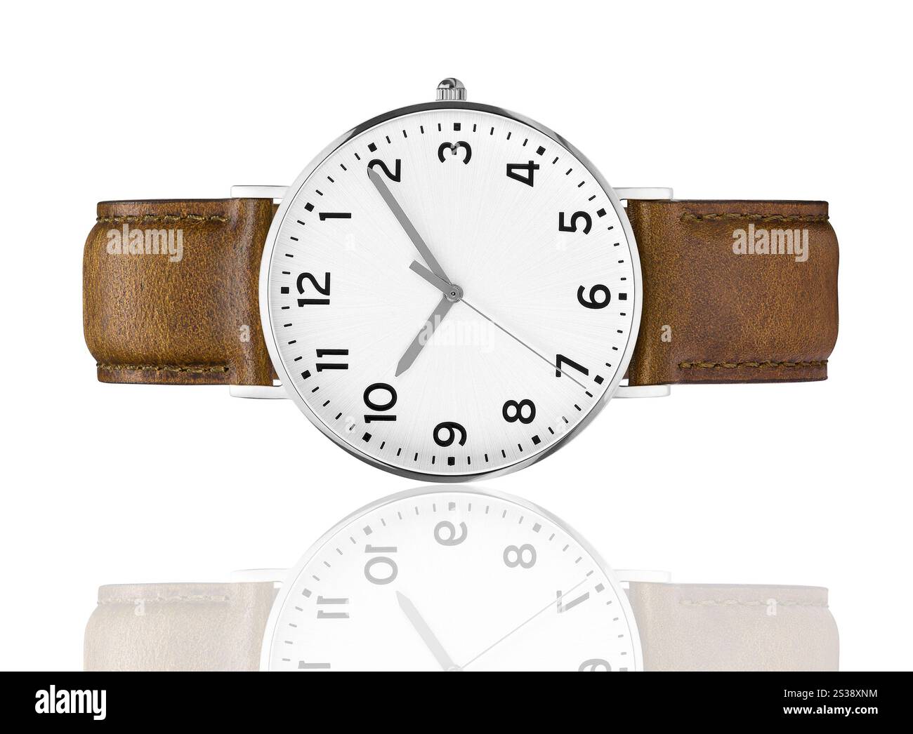 orologio in pelle costoso e moderno isolato. orologio moderno e costoso in pelle Foto Stock