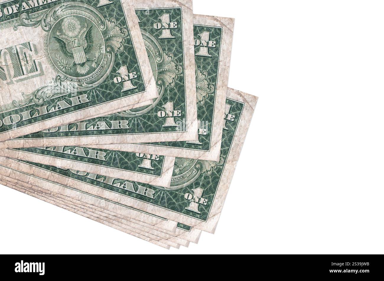 Le banconote da 1 dollaro USA si trovano in un piccolo mazzo o in un pacchetto isolato su bianco. Mockup con spazio di copia. Concetto di business e cambio valuta. Banconote da 1 dollaro Foto Stock