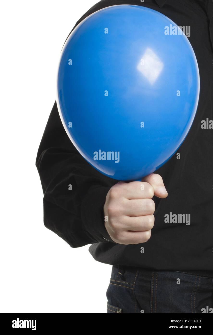 uomo con baloonn isolato su sfondo bianco. uomo che tiene isolato il baloonn Foto Stock