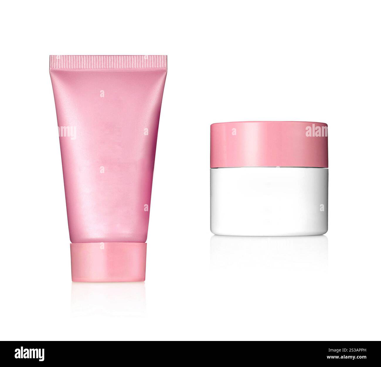 Prodotti cosmetici isolati su sfondo bianco. Prodotti cosmetici Foto Stock