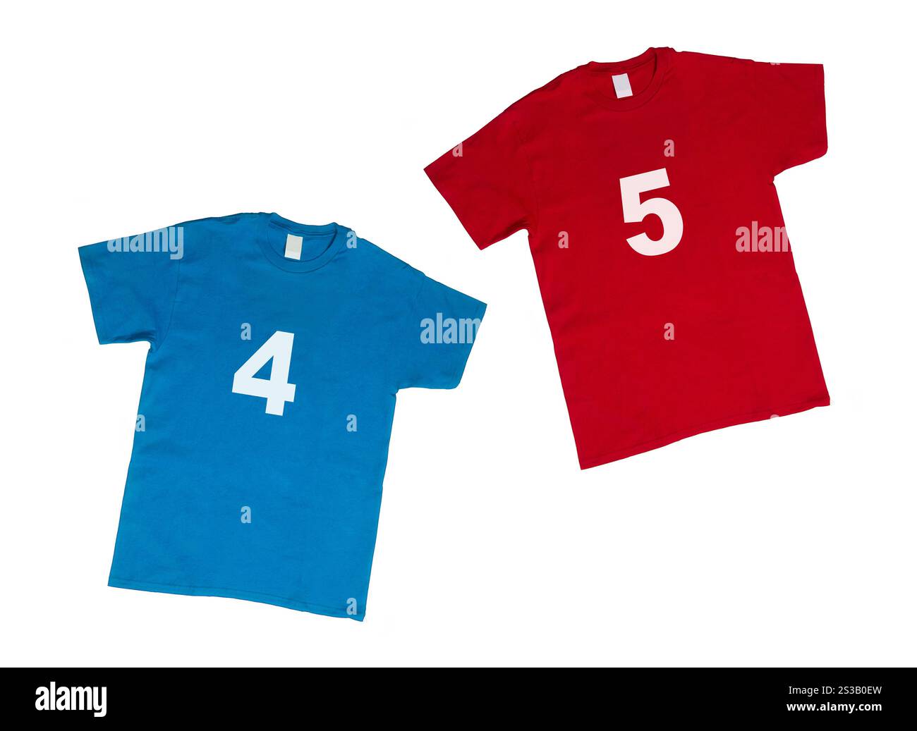 T-shirt isolate. T-shirt isolata Foto Stock