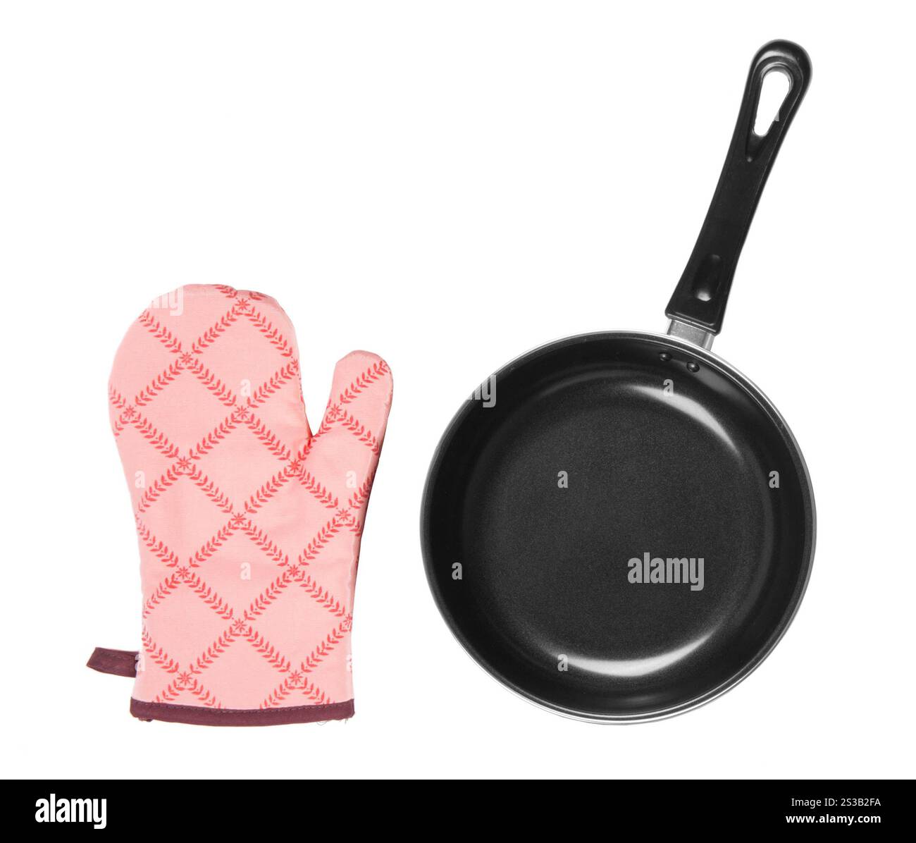 Guanto da cucina con teglia isolata su sfondo bianco. Guanto da cucina con teglia su un bianco Foto Stock
