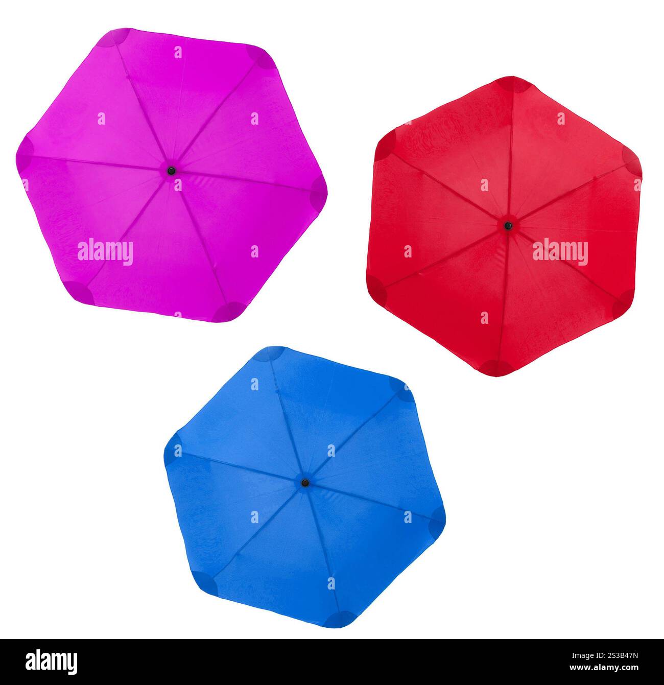 Ombrello retroilluminato isolato su sfondo bianco. Ombrello retroilluminato Foto Stock