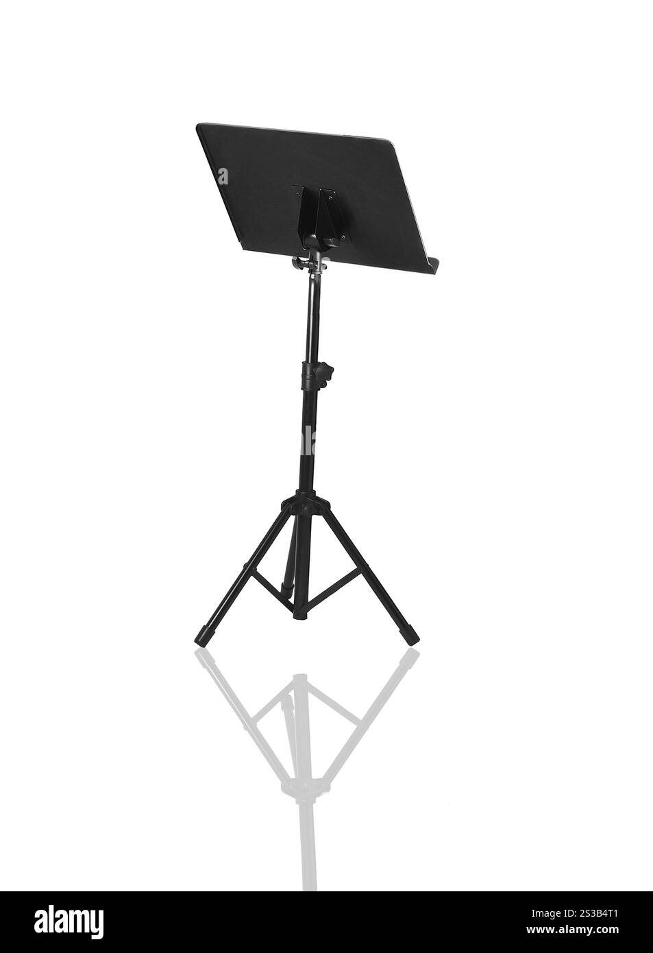 La musica resta isolata sul bianco. Supporto musicale Foto Stock