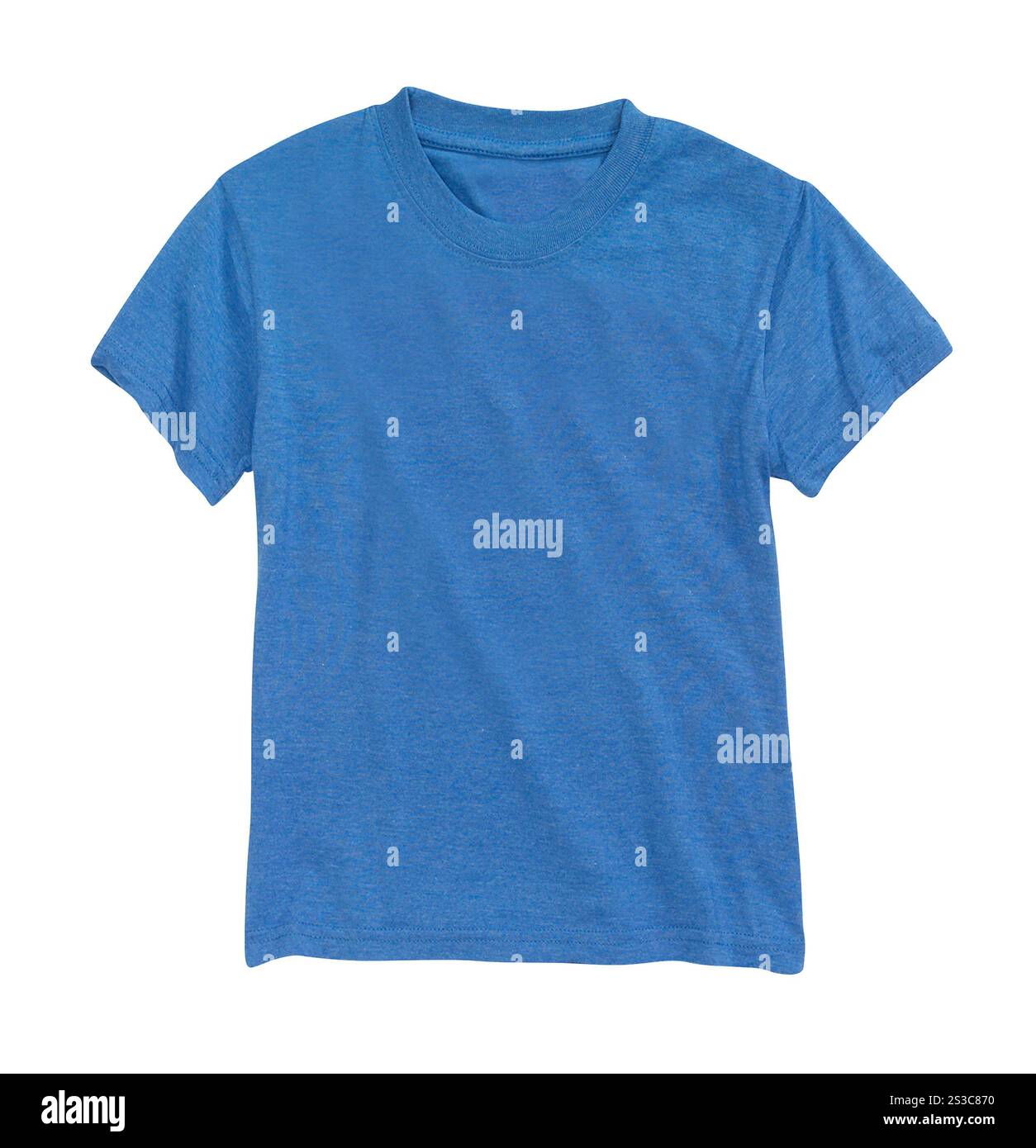 Tshirt blu isolata su bianco. Camicia viola isolata su bianco Foto Stock