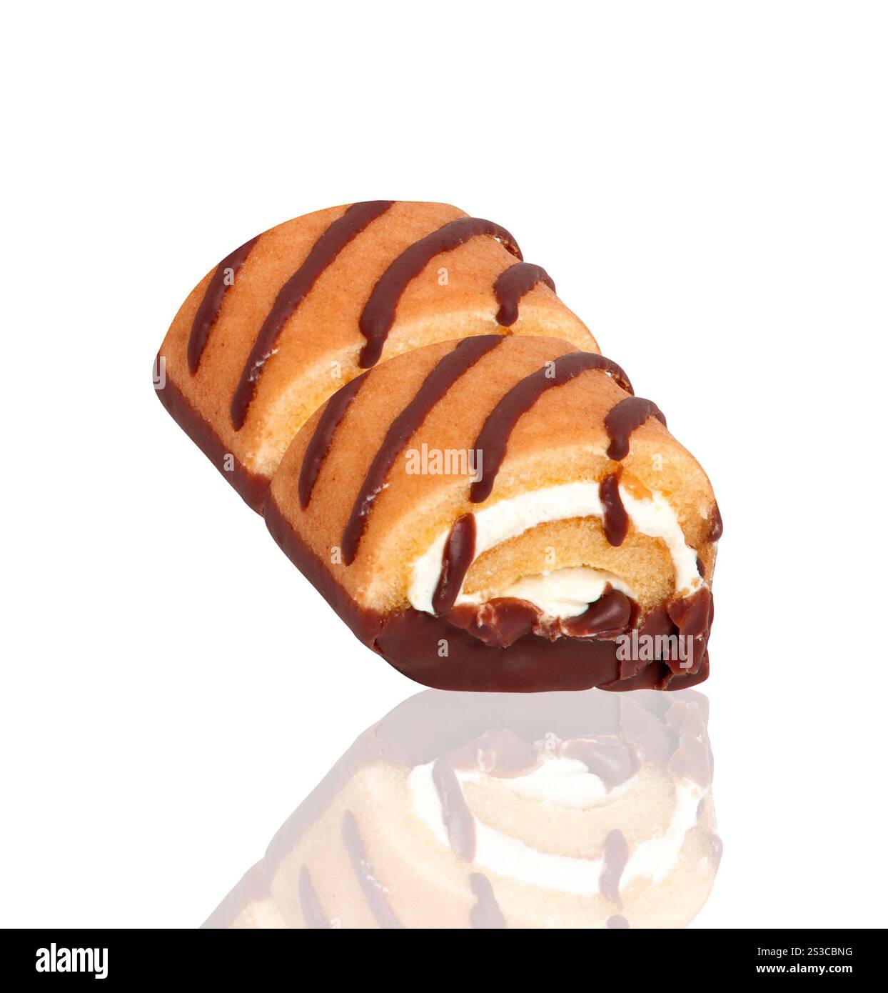 Rotolo di inceppamento arancione isolato su sfondo bianco. Rotolo di inceppamento arancione isolato sul bianco Foto Stock