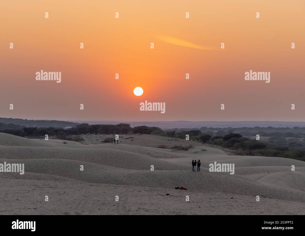 Tramonto sulle dune di sabbia di Khuri - Jaisalmer, Rajasthan Foto Stock
