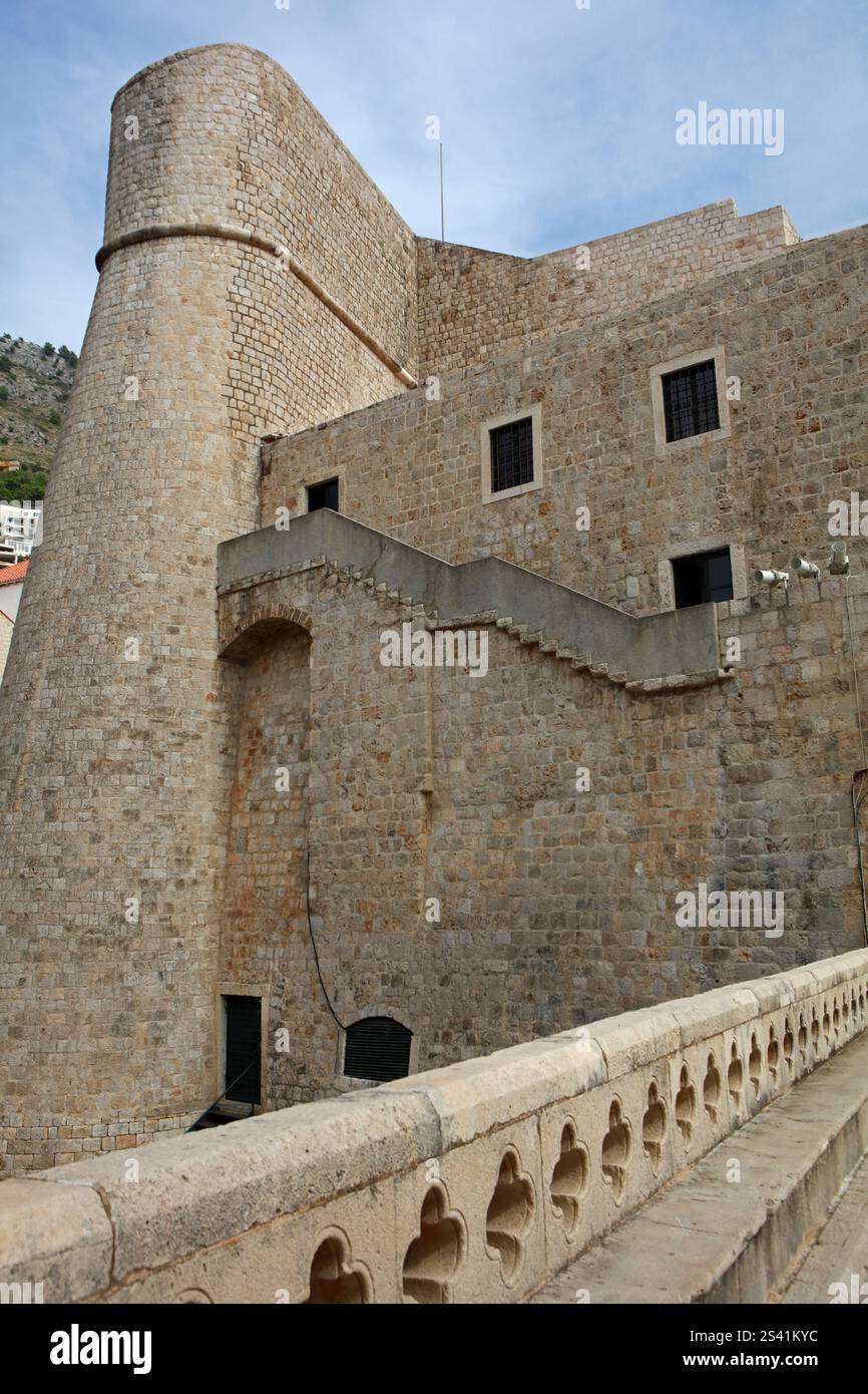 Mura di Dubrovnik - mura difensive in pietra di Dubrovnik, Croazia Foto Stock