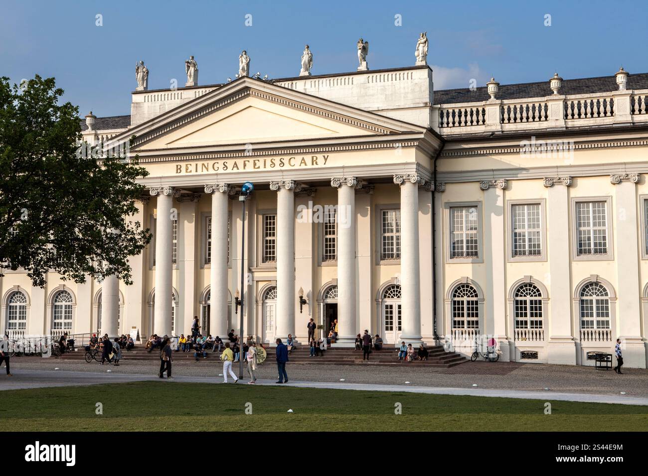 The Fridericianum, museo di Kassel; documenta 14 mostra 2017, Friedrichsplatz, Kassel, Germania, Europa Foto Stock