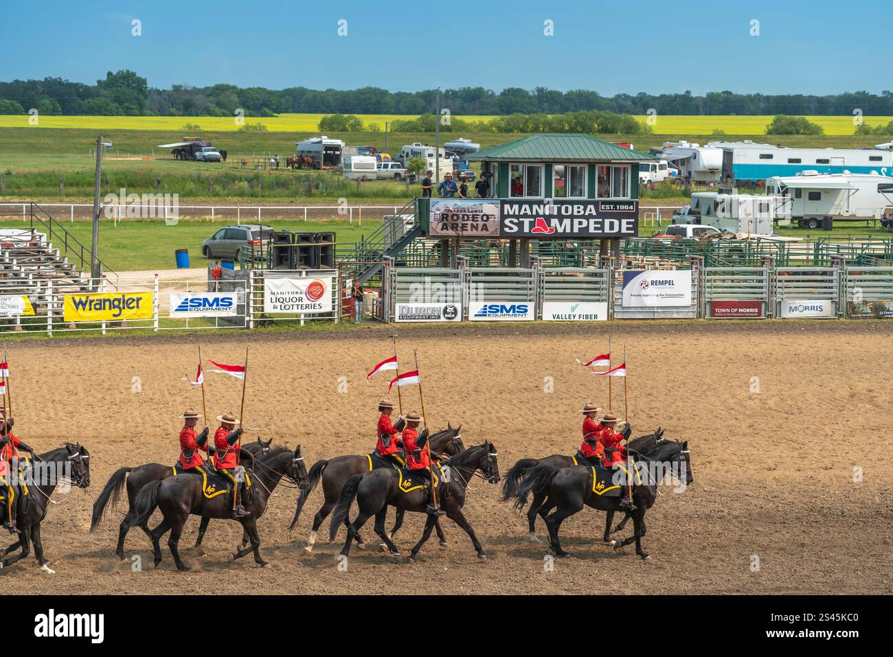 RCMP Musical Ride presso il Manitoba Stampede di Morris Manitoba, Canada. Foto Stock