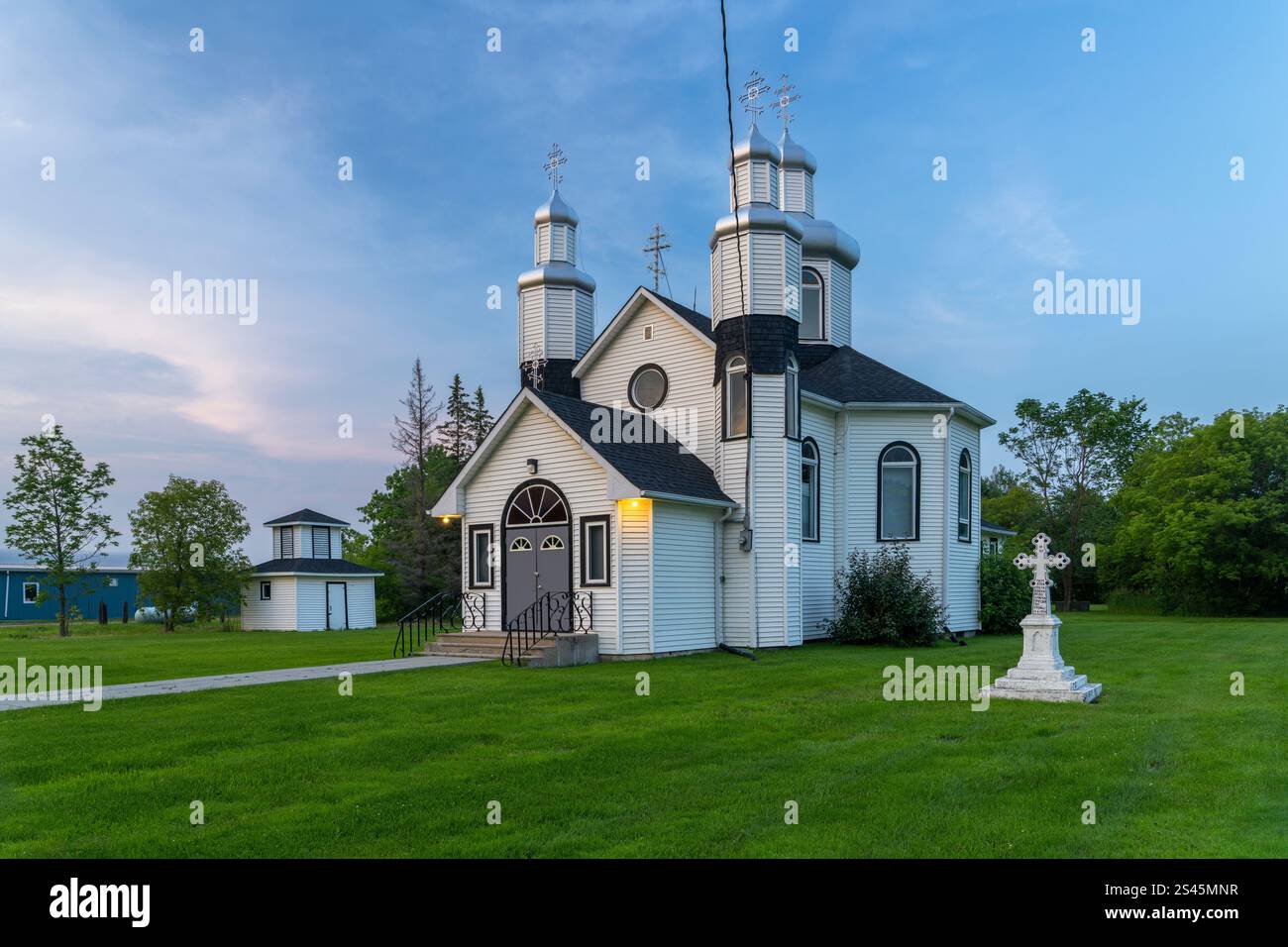 Chiesa ortodossa Ucraina della Santissima Trinità in vita, Manitoba, Canada. Foto Stock