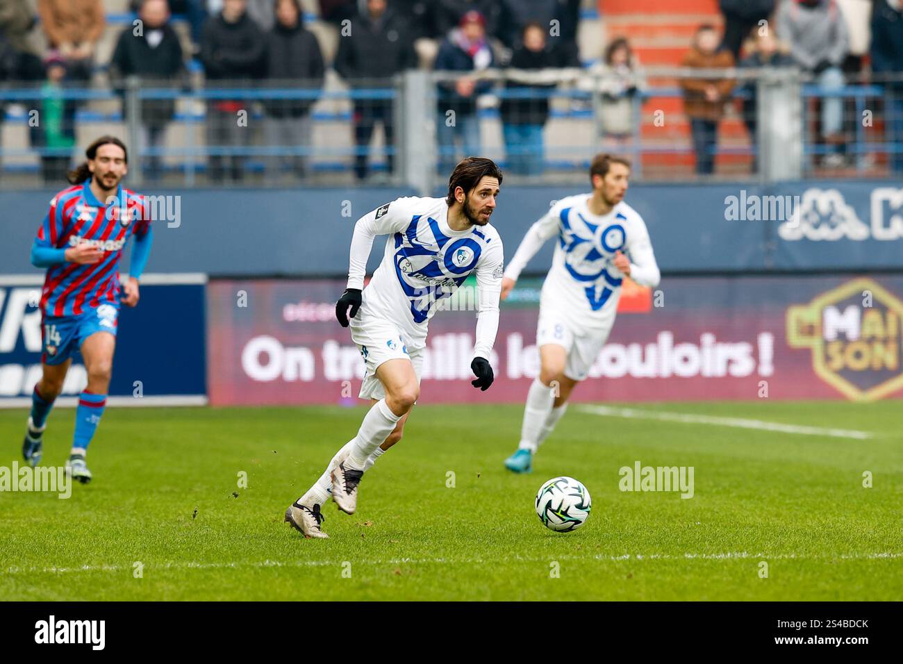 25 Theo VALLS (gf38) durante il Ligue 2 BKT match tra Caen e Grenoble allo Stade Michel D'Ornano l'11 gennaio 2025 a Caen, Francia. (Foto di Loic Baratoux/FEP/Icon Sport) credito: Icon Sport/Alamy Live News Foto Stock