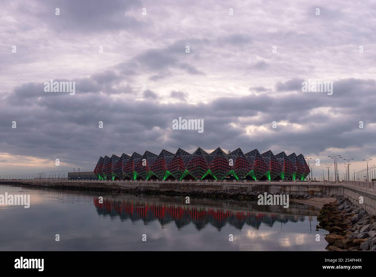 Baku. Azerbaigian. 01.26.2022. Moderno complesso sportivo e concerti Crystal Hall. Foto Stock
