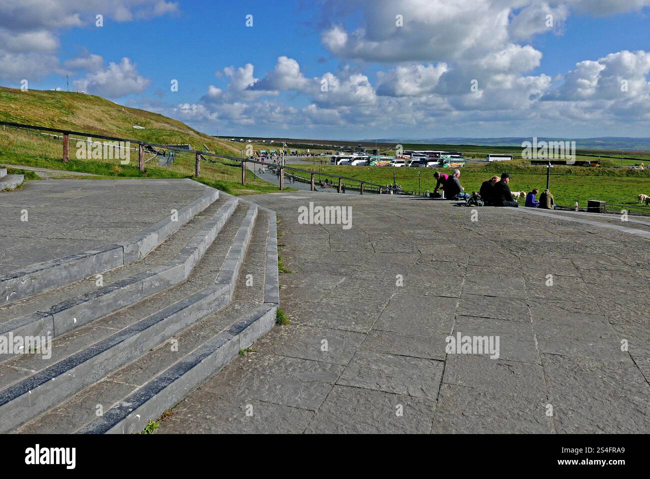 Scogliere di Moher, contea di Clare, provincia di Munster, Repubblica d'Irlanda, Europa Foto Stock