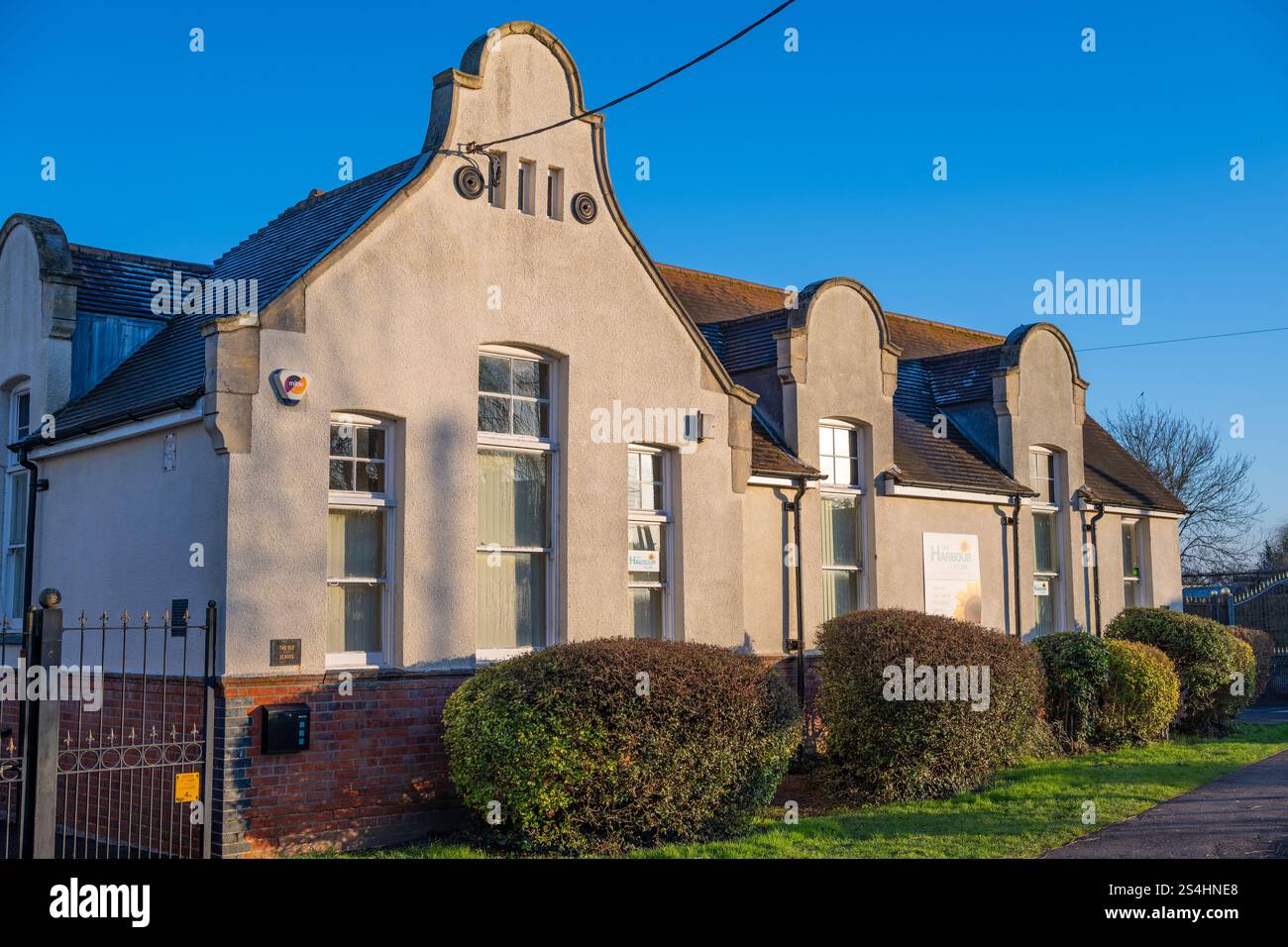 Scuola di Theold nello storico villaggio di Hullbridge nell'Essex sul fiume Crouch Foto Stock