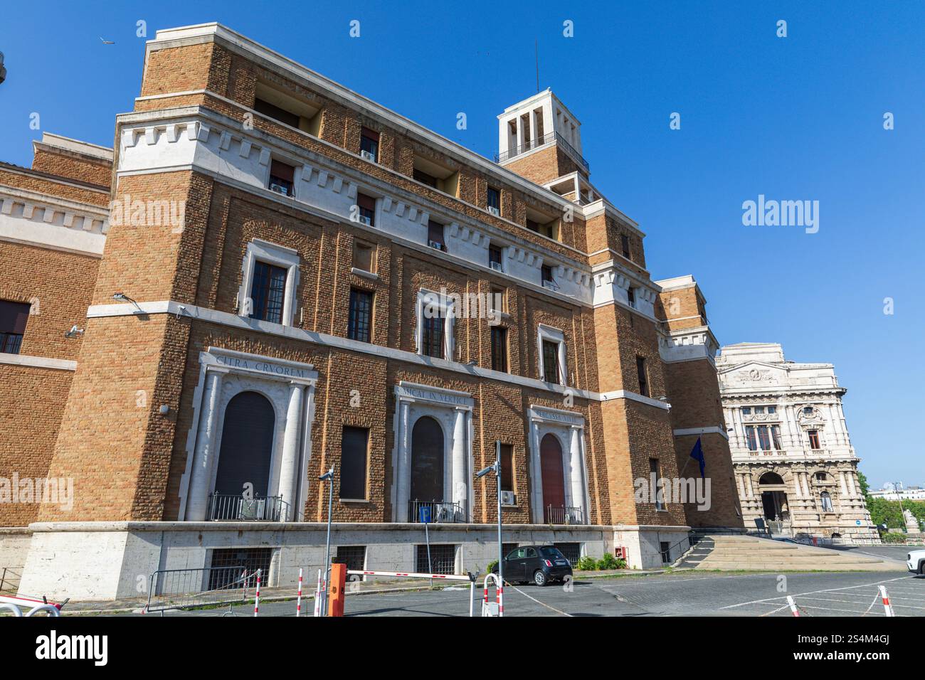 Casa madre dei Mutilati, Piazza Adriana, Roma, Italia. Foto Stock