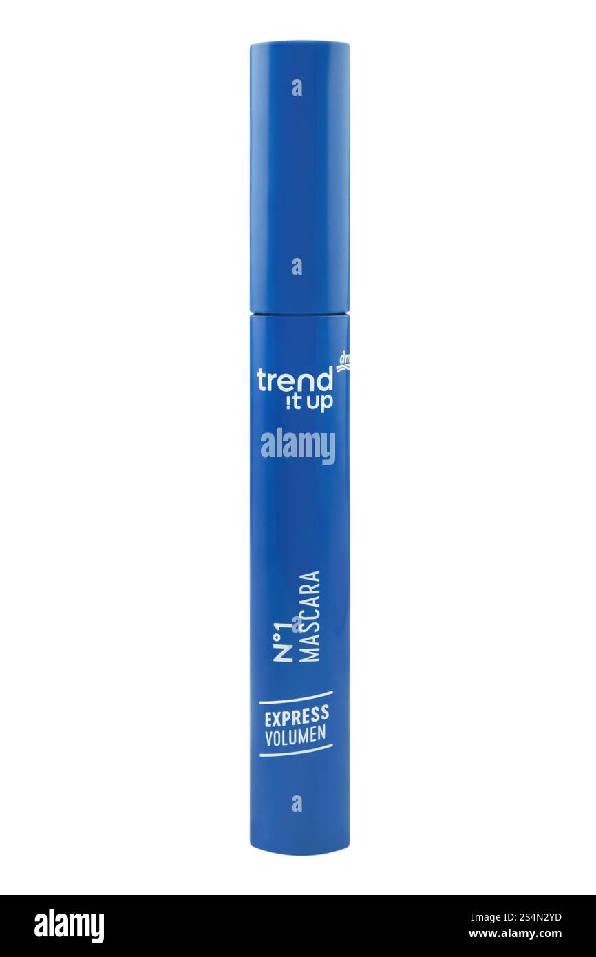 Il blu mascara lo rende isolato su sfondo bianco Foto Stock