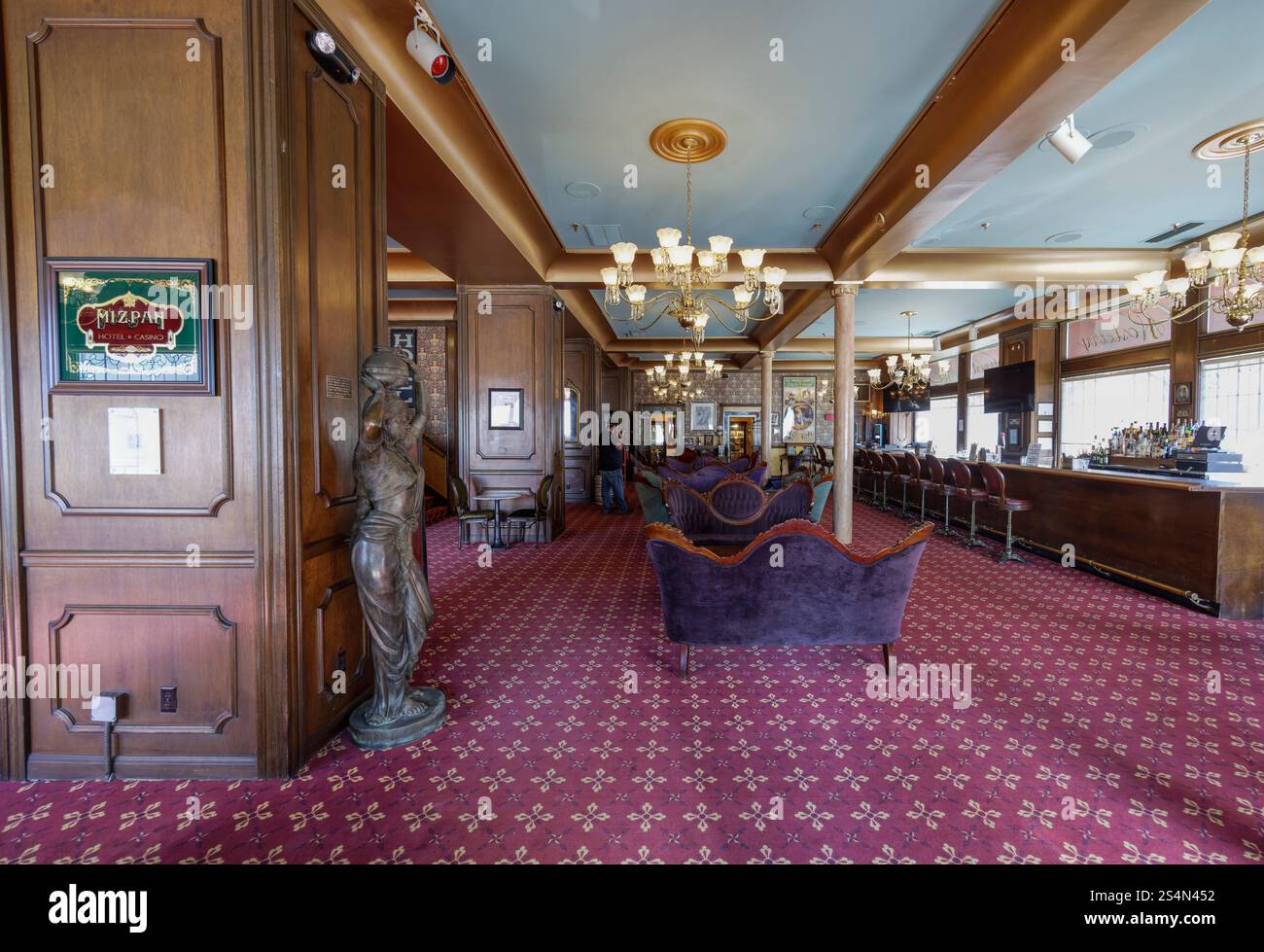 Hotel Mizpah, luoghi storici registrati negli Stati Uniti, Main Street, Tonopah, Nye County, Nevada. Costruito nel 1905. Votato come miglior hotel infestato da fantasmi degli Stati Uniti per Lady in Red Ghost. Foto Stock