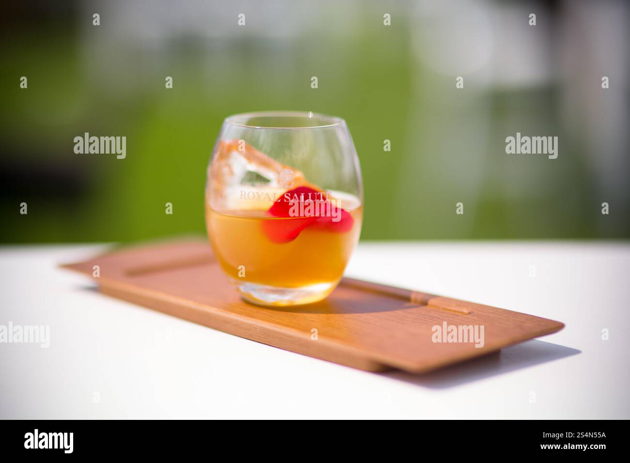 Cocktail di lusso - bevande per feste in giardino Foto Stock