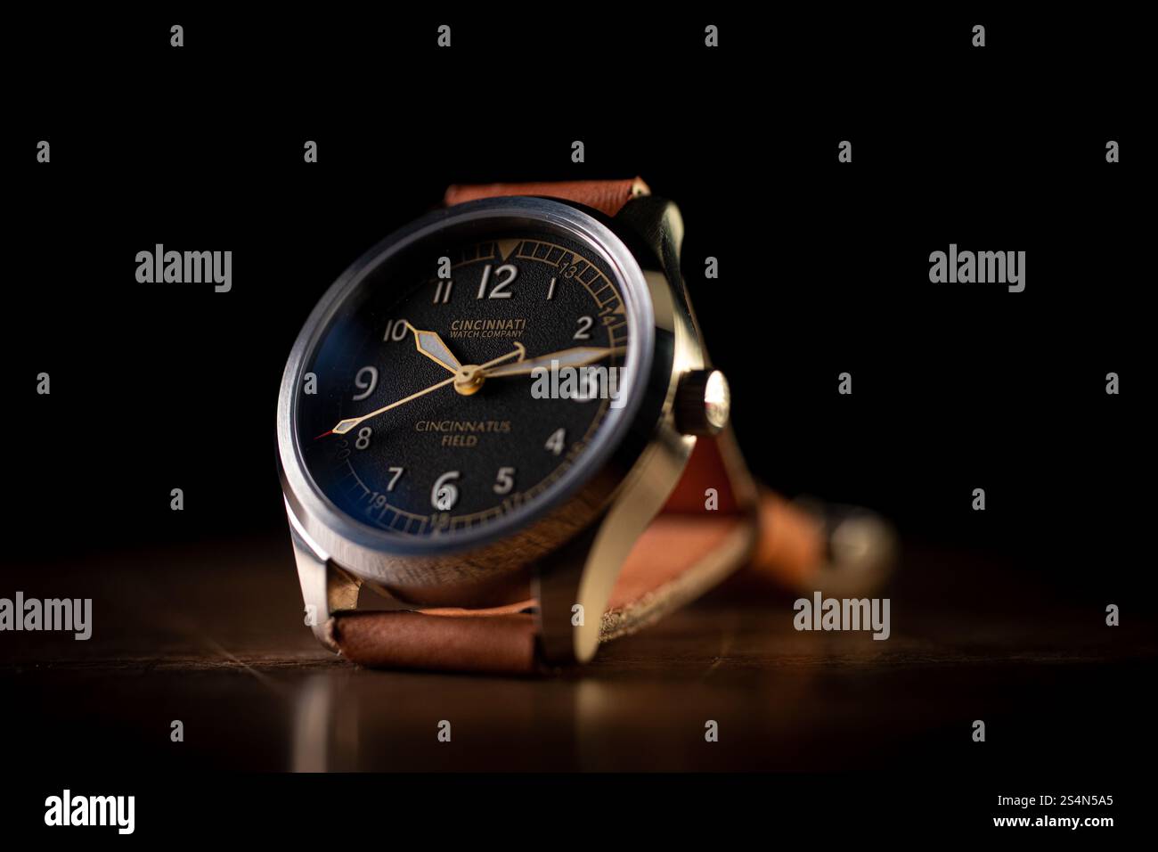 Immagini in primo piano del quadrante di un orologio da polso Foto Stock