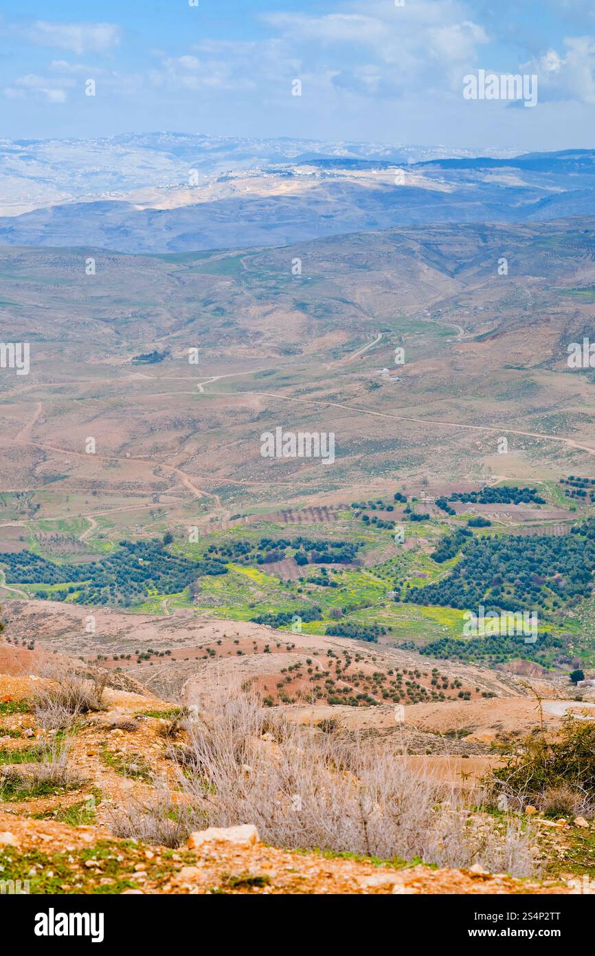 Vista della terra promessa dal Monte Nebo in Giordania Foto Stock