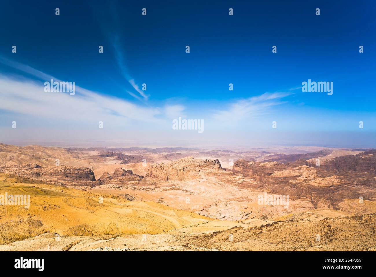 Panorama di montagna di Giordania vicino a Petra Foto Stock