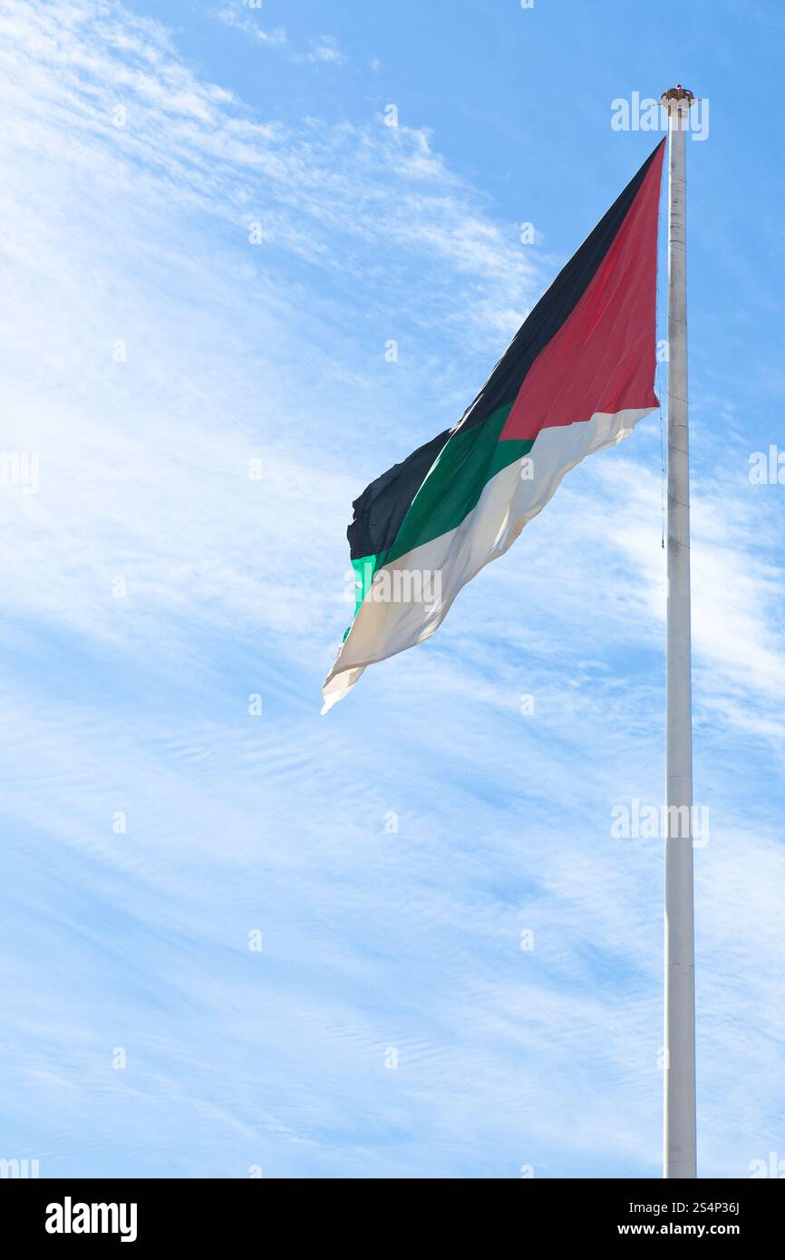 Aqaba pennone - la bandiera della Rivolta Araba in Aqaba Giordania Foto Stock