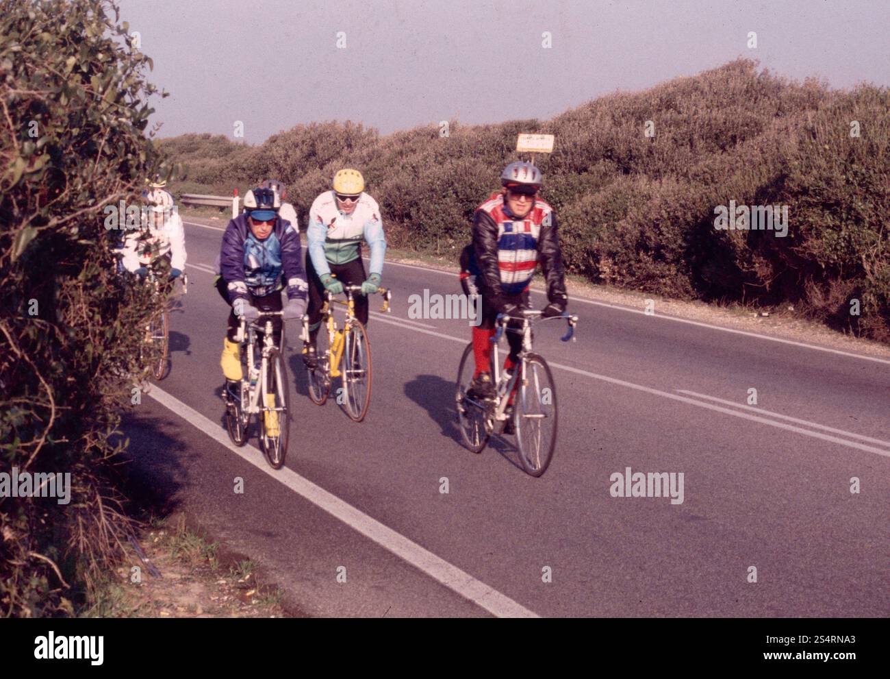 Ciclisti amatoriali su strada, Italia anni '1990 Foto Stock