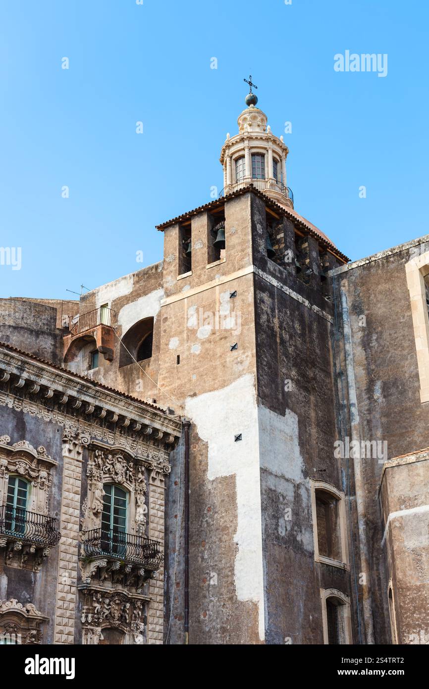 Chiesa del Monastero Benedettino di San Nicola Larena a Catania città, Sicilia, Italia Foto Stock
