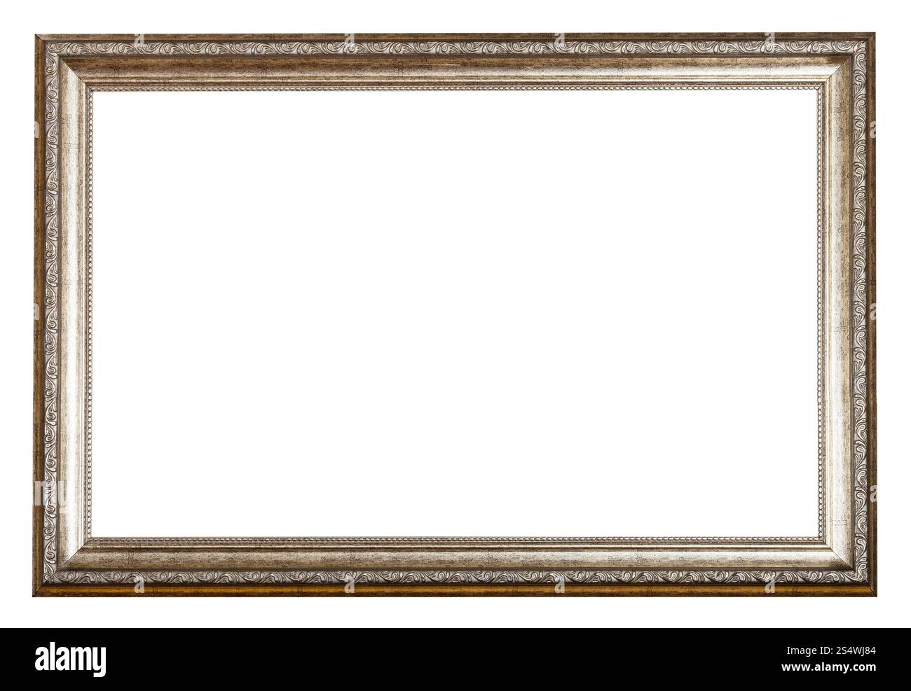 In stile barocco in legno nastro picture frame con ritagliato uno spazio vuoto isolato su sfondo bianco Foto Stock In stile barocco in legno nastro picture frame con ritagliato uno spazio vuoto isolato su sfondo bianco Foto Stock
