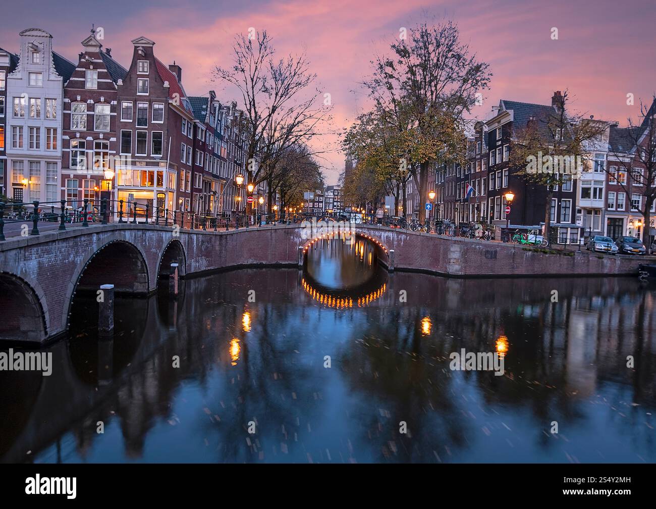Bellissimo tramonto al Keizersgracht ad Amsterdam, Paesi Bassi Foto Stock