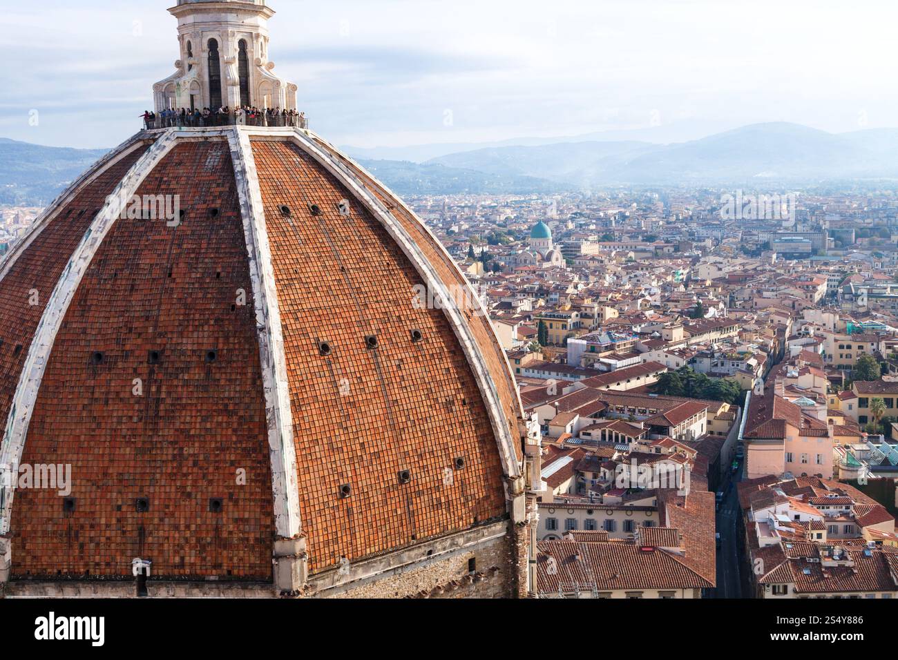 Viaggiare in Italia - Duomo e tetti di Firenze dal Campanile Foto Stock