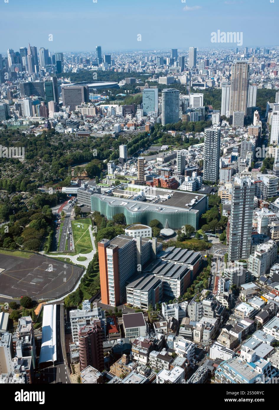 Vista su Midtown e il quartiere di Roppongi dal Mori Art Museum Tokyo Giappone Foto Stock