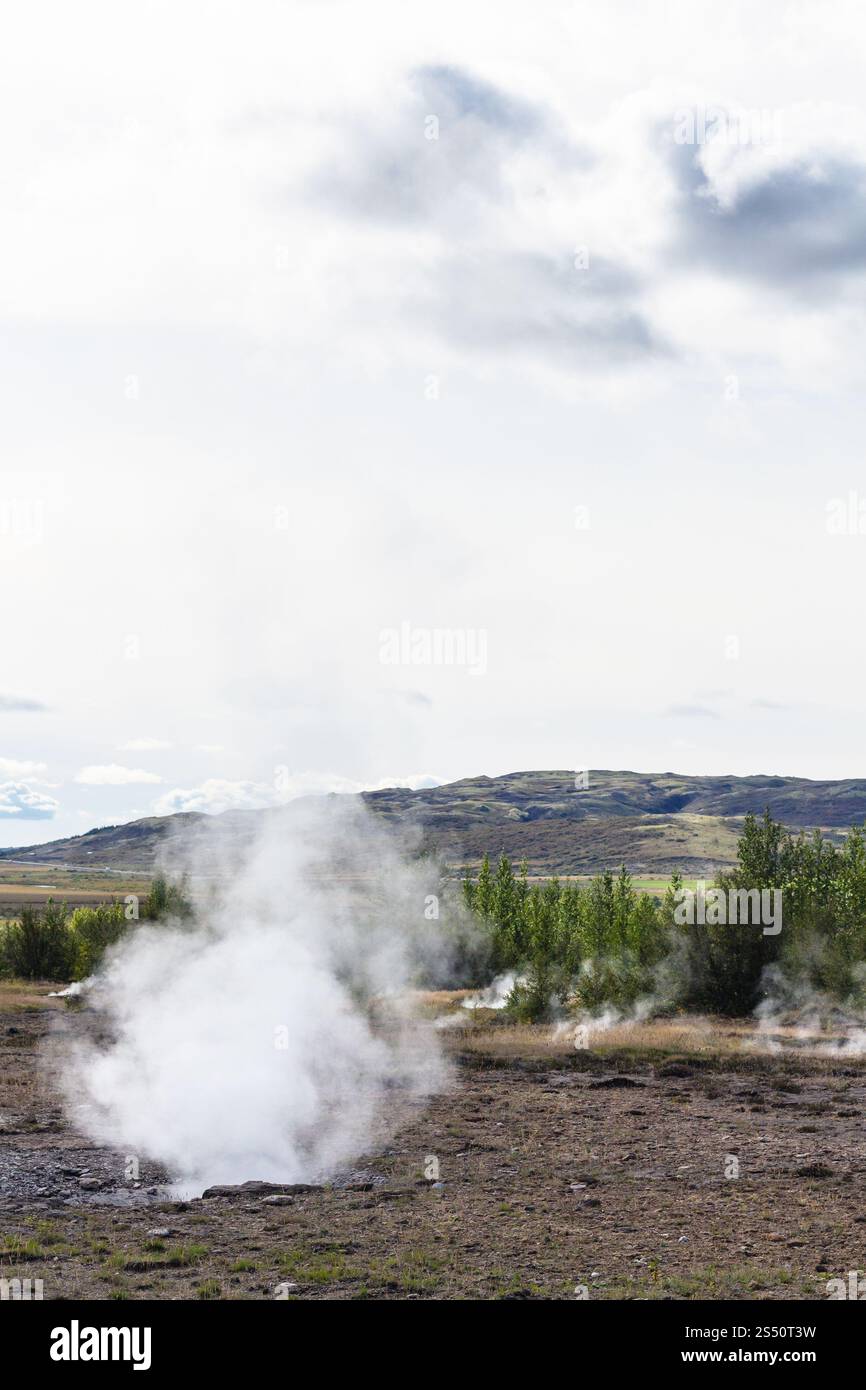 Viaggio in Islanda - Haukadalur geyser area in settembre Foto Stock Viaggio in Islanda - Haukadalur geyser area in settembre Foto Stock