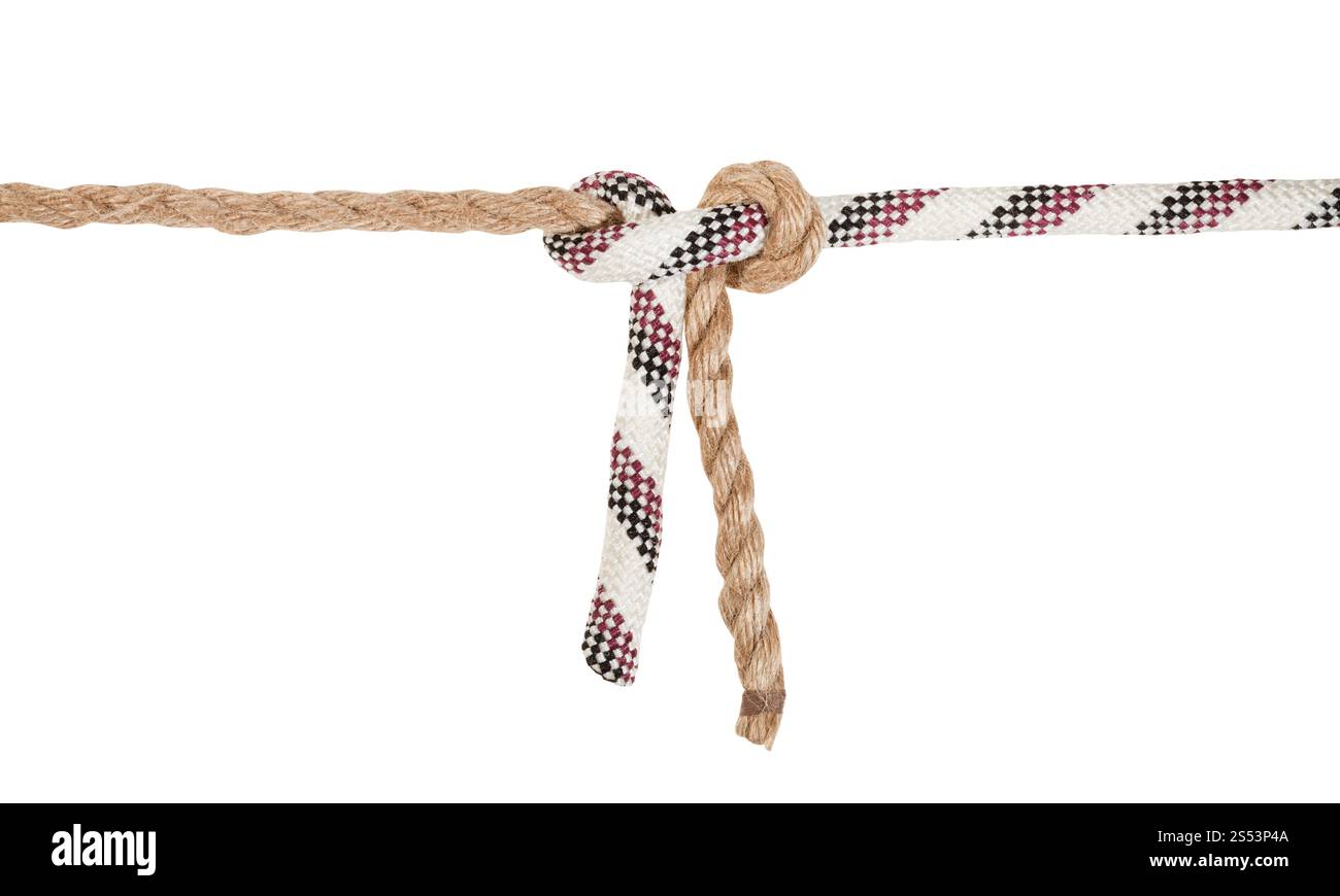 Erba piegare la giunzione di due corde isolati su sfondo bianco Foto Stock