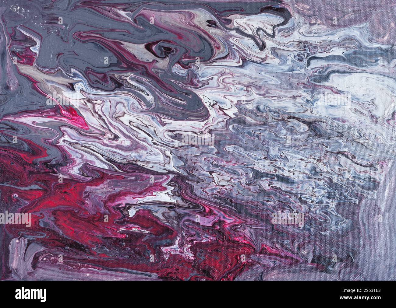 Foto astratte dipinte a mano il fluido in flusso acrilico tecnica pittorica da viola, grigio e argento pitture su tela Foto Stock