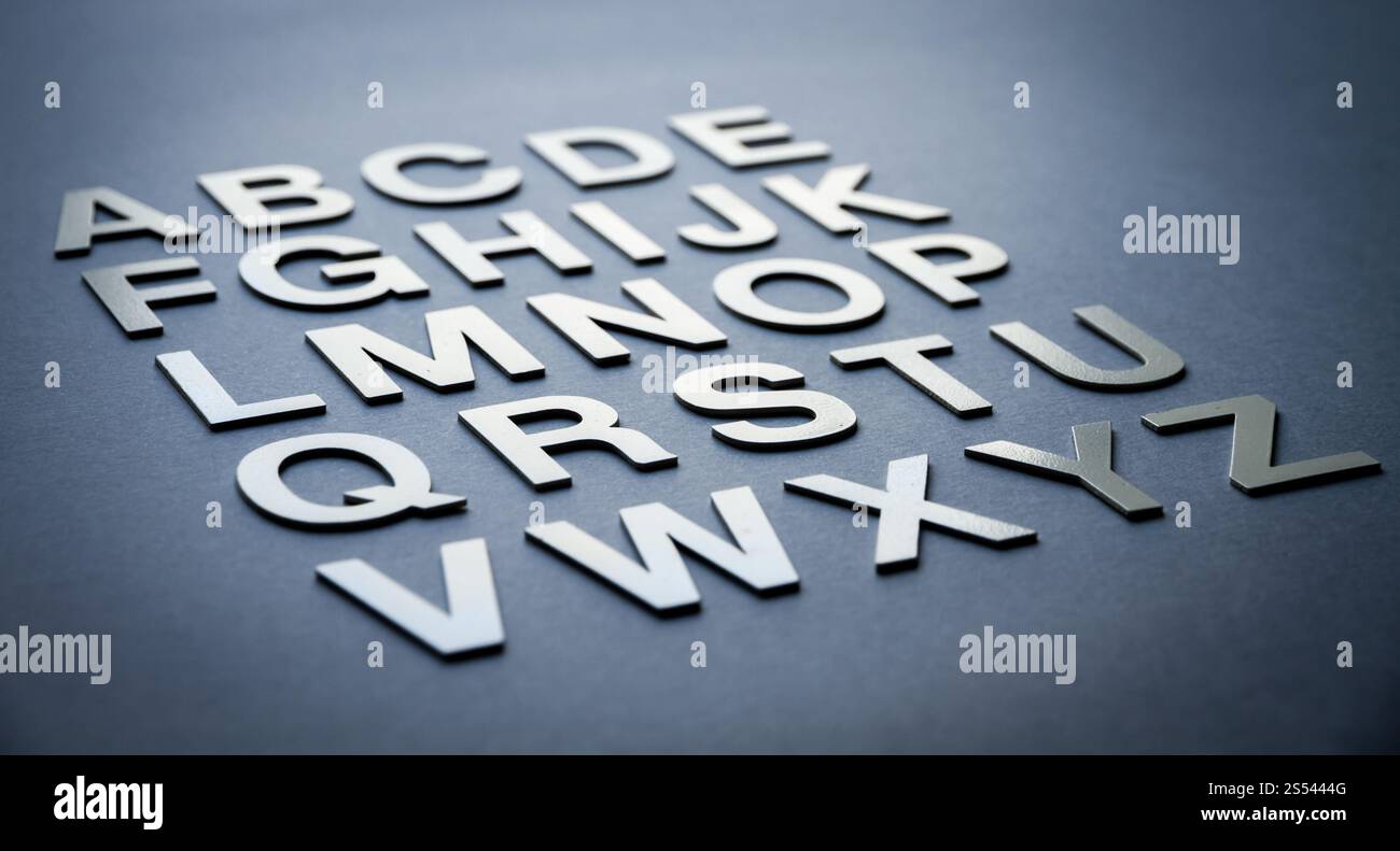 Alfabeto composto da lettere piene. Simbolo del background didattico. Alfabeto composto da lettere piene Foto Stock