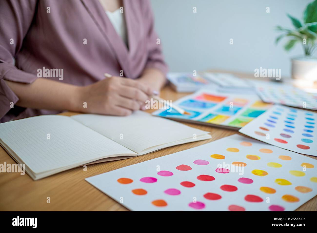 Disegno creativo di Artist Designer con strumento artistico Foto Stock