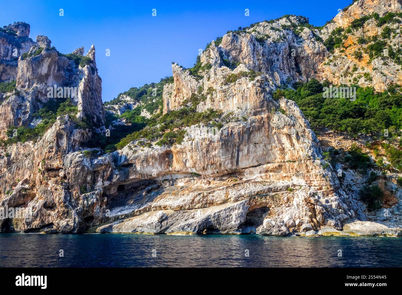 Piscine di spiaggia Venere nel Golf di Orosei, Sardegna, Italia. Piscine di Venere a Orosei Golf, Sardegna, Italia Foto Stock