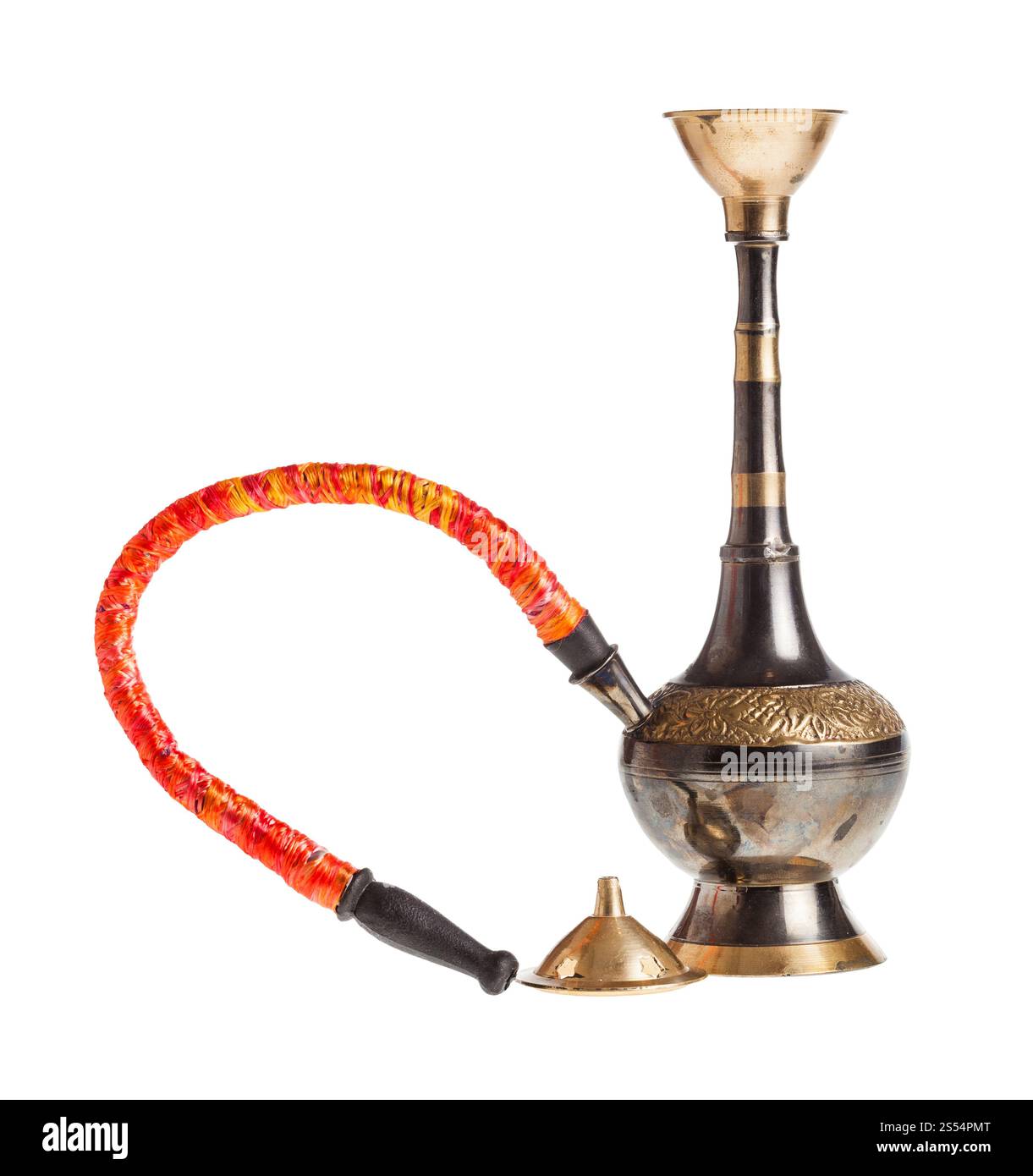 apri il piccolo narghilè orientato isolato su sfondo bianco. apri il piccolo narghilè orientato isolato sul bianco Foto Stock
