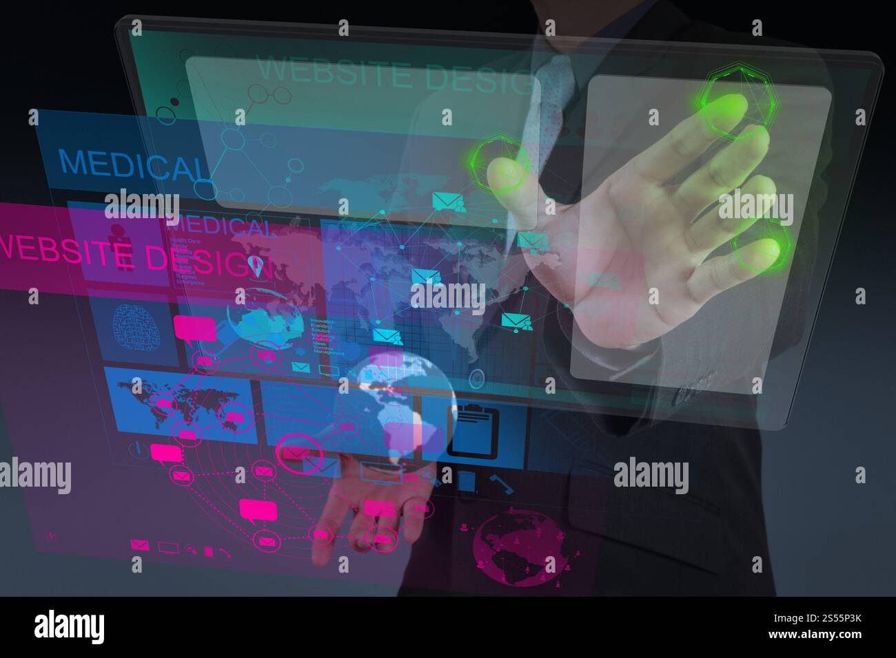 Il web designer lavora con la nuova interfaccia del computer come Web design concept Foto Stock