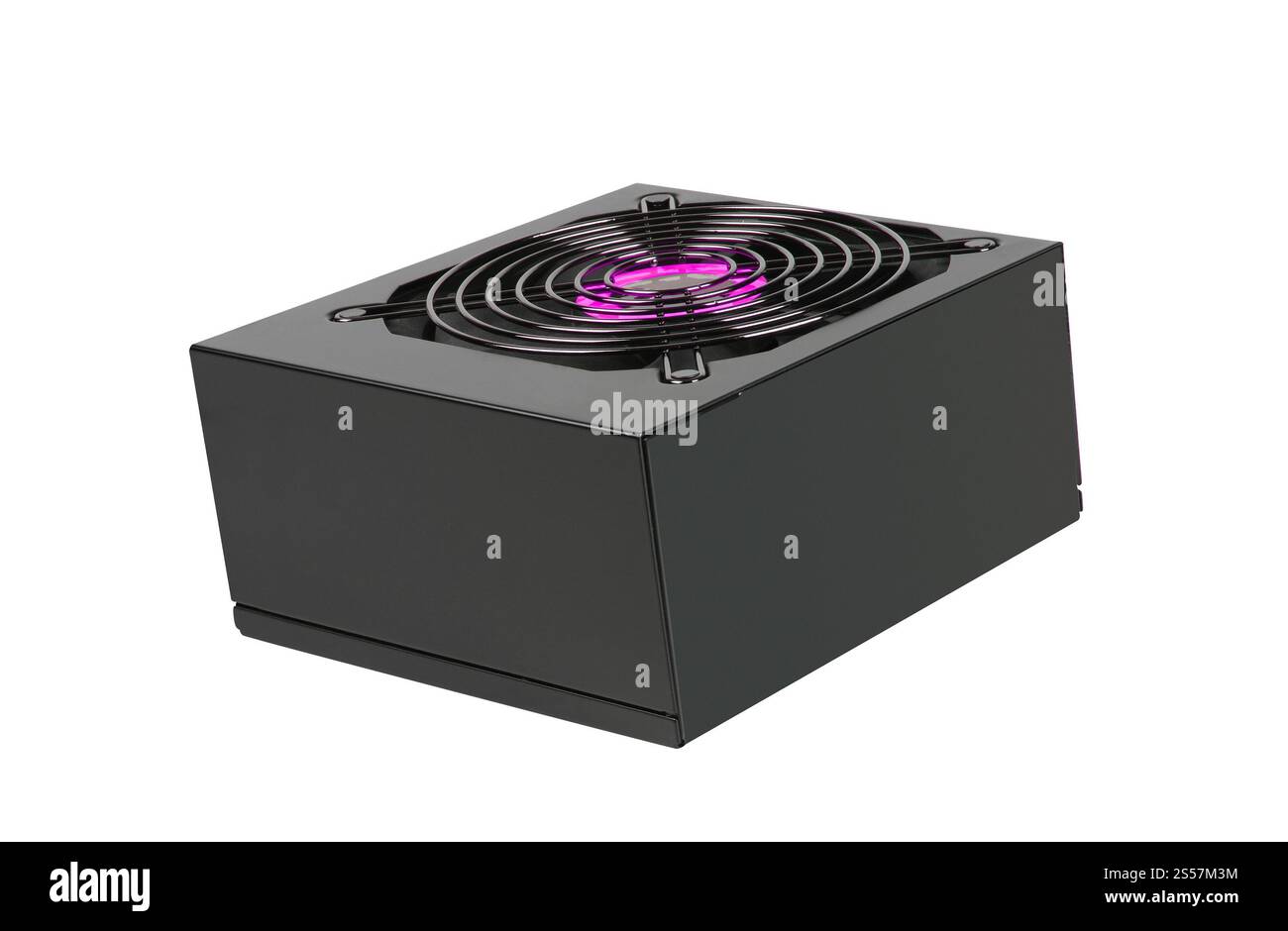 Unità di alimentazione del computer isolata su sfondo bianco. Unità di alimentazione del computer Foto Stock